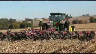 Attelage guidé de LAFORGE sur tracteur John Deere [upl. by Havard]