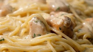 Pasta alfredo con pollo 🤤 Como hacer una DELICIOSA receta con spaghetti [upl. by Halet]