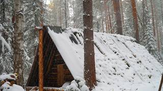 A SNOW STORM CAUGHT ME IN A COZY LOG CABIN WINTER IS COMING [upl. by Rizas]