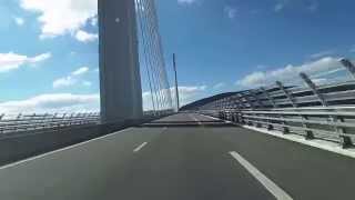 La traversée intégrale du Viaduc de Millau En direction de ClermontlHérault [upl. by Karalynn]