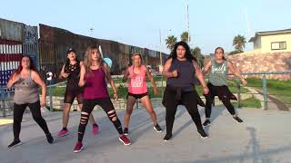 ZUMBA METELE AL PERREO DADDY YANKEE [upl. by Atinet]