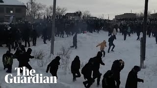 Russia protest crowds clash with riot police as activist jailed [upl. by Aciraj]