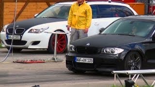 BMW M5 E60 vs BMW 135i Coupe Drag Race Viertelmeile Rennen Acceleration Sound Beschleunigungsrennen [upl. by Clotilda]