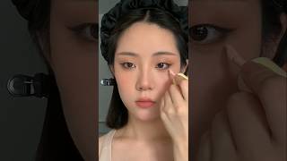 This brightens up really naturally  makeup tutorial 🔆 douyinmakeup makeuptutorial makeup shorts [upl. by Young]