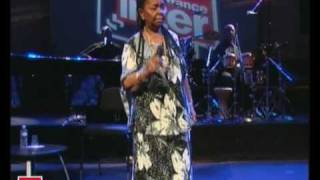 Cesaria Evora  Serpentina  Live FranceInter [upl. by Ahsinik842]