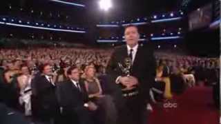 Ricky Gervais rivuole indietro il premio da Steve Carell agli Emmy Award 2008 sub ita [upl. by Plotkin867]