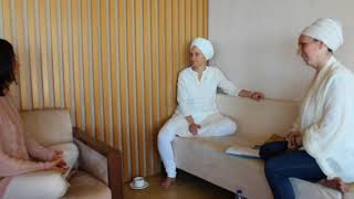 1ª parte entrevista Snatam Kaur 2018 BarcelonaShunia Yoga [upl. by Ester]