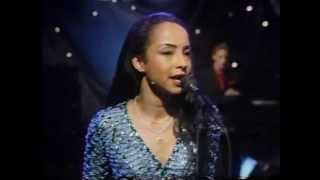 Sade on Arsenio Hall  quotNo Ordinary Love amp Pearlsquot [upl. by Buna]