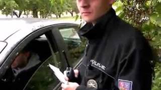 Policie versus právník 17712595903219056440mp4 [upl. by Grishilde]