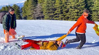 Vlog 86  Snow trekking Kuku ko ghasit diya snow main🤪 [upl. by Slein651]