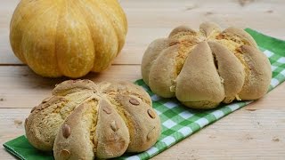 Come preparare dellottimo Pane di zucca  Ricette che Passione [upl. by Akcinat646]