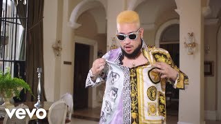 AKA  Fela In Versace ft Kiddominant [upl. by Burkley777]