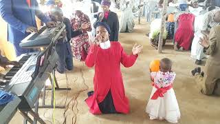 KATIKA JINA HILO BY PST MERCY AT UKUNDA MAIN ALTAR [upl. by Notyal108]