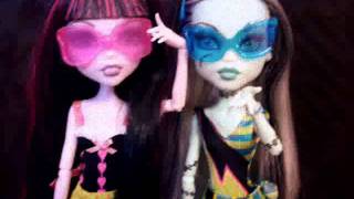 Welcome To My Channel Monster High Freaks D [upl. by Charmaine]