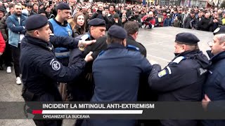 Incident la mitingul antiextremism organizat la Suceava [upl. by Asaph]