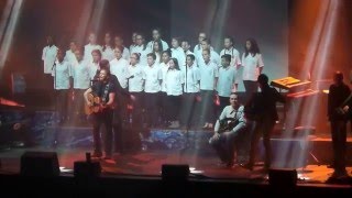 Loranger avec I muvrini et le choeur délèves du college Tavan Montfavet [upl. by Johm]