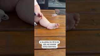 aprendendo a andar com pezinho e joelho sujinho que fofa [upl. by Stoddart]