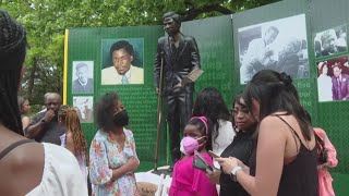 Baylor University unveils statues honoring first Black graduates [upl. by Mandle752]