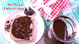 NUTELLA FATTA IN CASA LIGHT Buona e Dietetica quotCarlitellaquot  Carlitadolce  How to Make Nutella [upl. by Greenes]