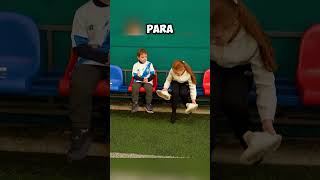 Uso Una Botella Como Zapato Para Jugar Futbol Esta Es La Razon❤️⚽ [upl. by Sible]