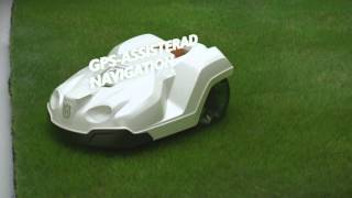 ”Perfektion”  Husqvarna Automower® robotgräsklippare SE [upl. by Iveel]