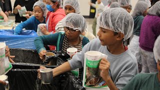 Chadbourne Elementary packs 25k meals to support students experiencing food insecurity [upl. by Nicolette]