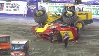 Carolina Crusher Freestyle Monster Jam 2016 Gillette Stadium Foxboro [upl. by Ahtanamas]