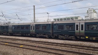 Trains at Welwyn Garden City 9324 [upl. by Joceline]