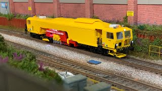 Viessmann Plasser amp Theurer 093X Tamping Machine  DCC Sound [upl. by Jehiel488]