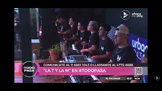 LA T Y LA M  La Santa amp Sigue Bailándome En Vivo  Urbana Play [upl. by Antipas]