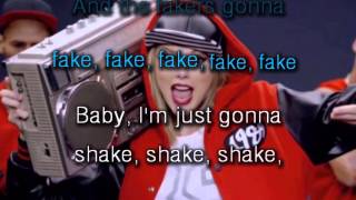 Taylor Swift  Shake it Off Instrumental with lyrics Karaoke [upl. by Wiatt]