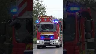 feuer im krankenhaus dlk 2312  hlf der freiwilligefeuerwehr wunstorf auf einsatzfahrt [upl. by Olrac184]