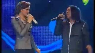 Siti Nurhaliza amp Mus  Sendiri live [upl. by Jillane]