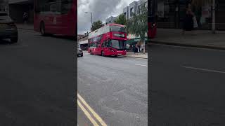 281 Departing Broad Street Teddington londontransport londonbus publictransport [upl. by Nelaf]