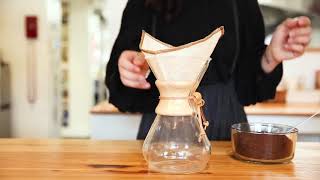 The Classic Chemex® 6 Cup and CoffeeSock Reusable Organic Cotton Filters [upl. by Airres]