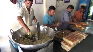 Freshly made quotCheese Butter Vada Pavquot Indian Street Food at quotCHOPATI KING VADAPAVquot in Bardoli India [upl. by Seagrave]