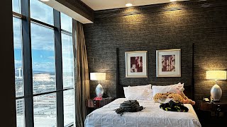 Luxor Las Vegas Tower Elite 1 Bedroom Suite 21st Floor Room Tour 1500SQFT [upl. by Anyel]