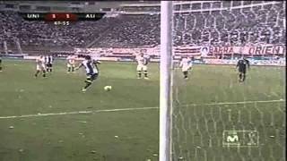 Universitario 2  Alianza Lima 1 CLASICO 24092011 [upl. by Brookner170]