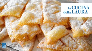 Dolci di Carnevale  LE CHIACCHIERE  La Cucina della Laura [upl. by Alena]