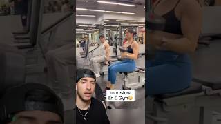 Chica Impresiona A Este Chico En El Gym gym fitness viral [upl. by Yenalem]