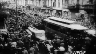 Manifestacja ludności Warszawy  3 września 1939 [upl. by Rufe]