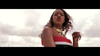 Teeyah  Etonnant Clip Officiel [upl. by Nodnil]