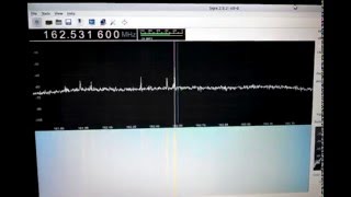 RTLSDR and GQRX SDR Software running under Linux Mint 172 [upl. by Kcirrez]