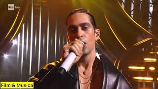 Mahmood  Tuta gold  live Sanremo 2024 [upl. by Pinto]