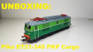 UNBOXING Piko 51612 ET21345 PKP Cargo [upl. by Ranip]