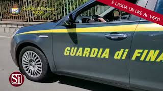 GUARDIA DI FINANZA NAPOLI RIMOZIONE DI BOE E GAVITELLI ABUSIVI DENUNCIATO UN RESPONSABILE [upl. by Alekim541]