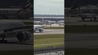 Cathay Pacific A350900 smooth landing aviation landing planespotting [upl. by Sllew]