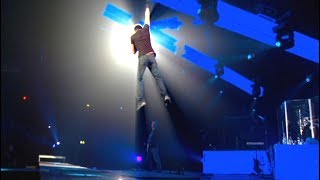 Enrique Iglesias  Tired of being sorry live [upl. by Barta]