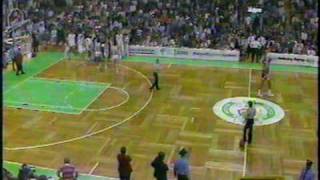 Lakers 115 Celtics 114 Dec 11 1987 final minute [upl. by Eneluj165]