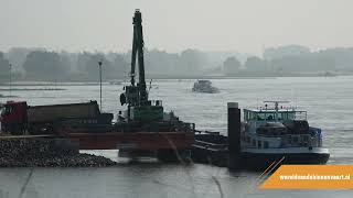 Laden binnenvaartschip Andante op de Waal  Binnenvaart [upl. by Shayne]